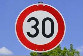 Малюнок петиції:21 km/h sind genug, StVO-Novelle beibehalten