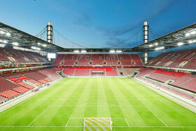 Снимка на петицията:Abiball 2022 im RheinEnergie Stadion Köln