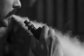 Picture of the petition:Abschaffung der Liquidsteuer auf E-Zigaretten ,Aromen und Basen