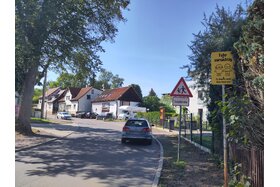 Bild der Petition: Absolutes Halteverbot Schulweg Walter-Rathenau-Straße, Höhe Gartenstraße