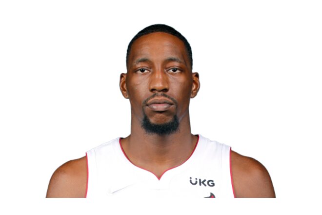 Imagen de la petición Adebayo Leads Airborne, But Miami Faces Greater Crisis