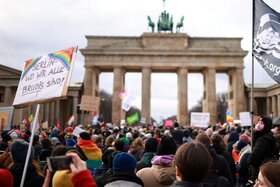 Dilekçenin resmi:Antrag AfD Parteiverbot im Bundestag