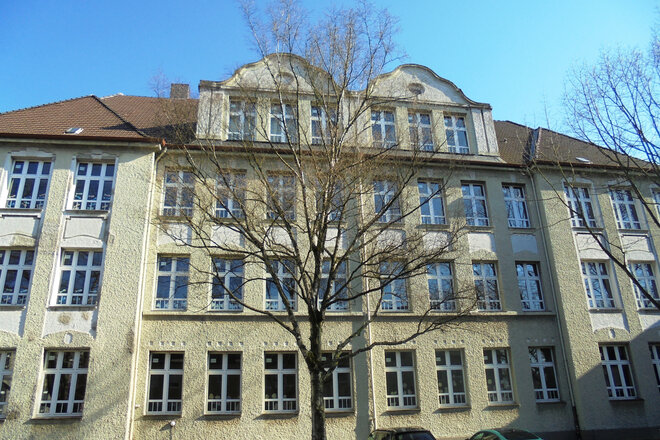 Image de la pétition Asbestsanierung, Restaurierung und Erhaltung der Grundschule an der Marschallstraße in Gelsenkirchen
