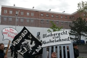 Φωτογραφία της αναφοράς:Aufklärung der Gewalt gegen Geflüchtete im Pforzheimer Abschiebegefängnis nach dem 11. Mai 2019
