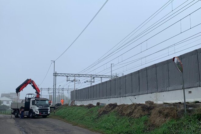 Barriere anti-rumore, Asti-San Fedele петициясының суреті