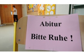 Imagen de la petición:Beschwerde abweisen! Mathe-Abitur 2019 nicht aufweichen!