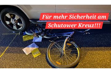 Bild der Petition Bitte keine Schwerverletzten mehr am Schutower Kreuz! Ampelschaltung endlich ändern!
