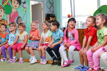 Bild der Petition Bundesweit einheitliche Qualitätsstandards und Gebühren für Kinderbetreung (Kita).