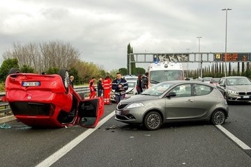 Bild der Petition Bußgelderhöhung für „Gaffer“