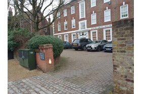 Image of the petition: Calling for the highgate society to REMOVE these vehicles