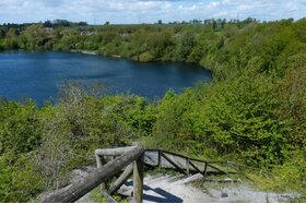 Image of the petition: Campaign For Essential Life Saving Equipment At Newbold Quarry Park