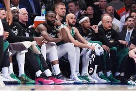 Өтініш суреті: Celtics Have an Uncertain Future With Jayson Tatum's Injury