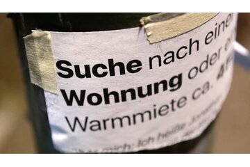 Bild der Petition Das Recht auf eine Wohnung und Auto im Grundgesetz verankern. Verstaatlichung des Mietwesens.