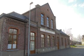 Petitsiooni pilt: de Bib van Massemen moet blijven!