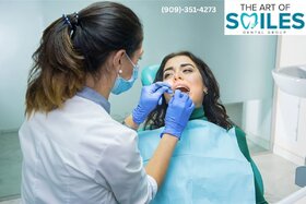 Peticijos paveikslėlis: Dentures or Dental Implants: What Works Best for Fontana Patients?