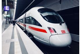 Bild der Petition: Appell: Deutsche Bahn wirtschaftlich und püntklich für alle!
