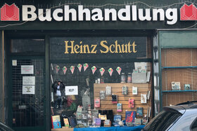 Photo de la pétition :Die Traditionsbuchhandlung Schutt in Frankfurt-Bornheim muss erhalten bleiben