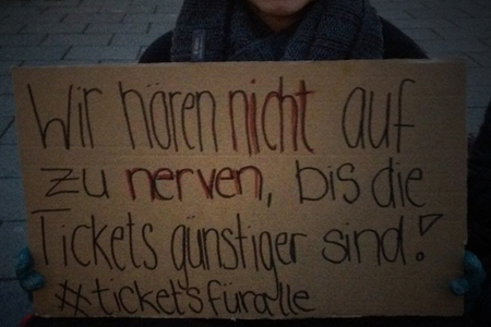 Foto van de petitie:Die vollkommene Kostenfreiheit der Schulwege aller SchülerInnen und Azubis Bayerns!
