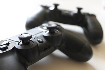 Image of the petition Dienst-Playstation für Lehrkräfte in der Pandemie!