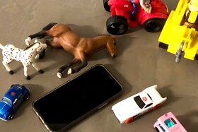 Kuva vetoomuksesta: Eigenes Smartphone frühestens ab 12