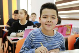 Poza petiției:Einführung von Plexiglas Trennwänden an allen Schulen