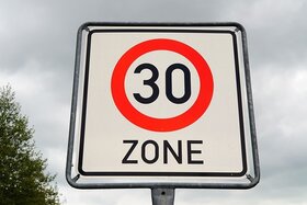 Малюнок петиції:Einstellung und Rücknahme des Geschwindigkeitslimits von 30km auf der B28 durch Blaubeuren/Gerhausen