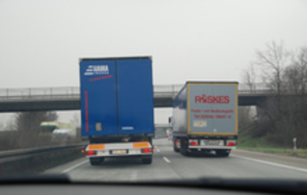 Bild der Petition Elefantenrennen stoppen: Überholverbot für LKW auf Autobahnen