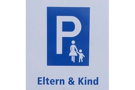 Foto della petizione:Eltern Kind Parkplatz