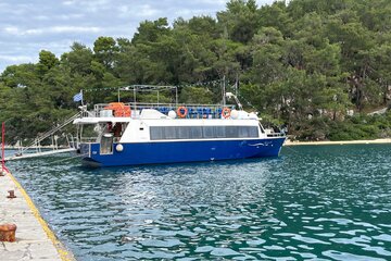 Image of the petition Subject: barren Paxos-Antipaxos line, winter Paxos-Corfu connection