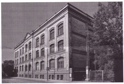 Petīcijas attēls:Erhalt der ehemaligen Weingärtenschule, des heutigen Künstlerhauses 188 im Böllberger Weg