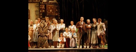 Foto da petição:Erhalt der klassischen Inszenierungen von "Hänsel und Gretel" und "La Boheme" am Theater Wiesbaden