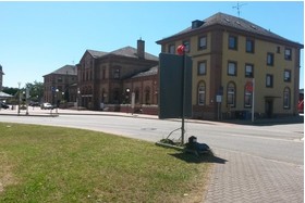 Bild der Petition: Erhalt unseres Zweibrücker Bahnhofsgebäudes  - Keine Schließung der Warte- und Empfangshalle!