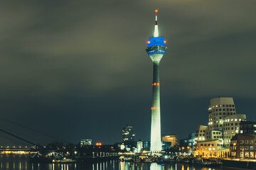 Image of the petition Erleuchtet den Rheinturm!