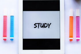 Bild der Petition: Erst planen, dann umsetzen – Eltern fordern transparente Digitalisierung