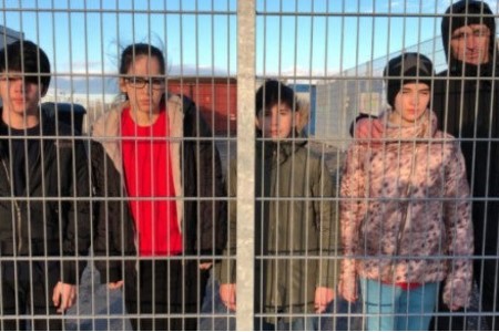 Slika peticije:Familie Tikaev soll wieder zurück nach Österreich!