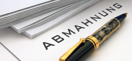 Малюнок петиції:Filesharing Abmahnung STOP!