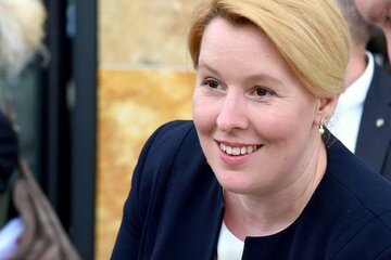 Bild der Petition Frau Ministerin Giffey... Bitte treten Sie zurück!!!