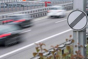 A petíció képe Freie Fahrt durchs Mittelland	 180 km/h auf bestimmten Strecken der Schweizer Autobahnen