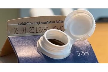 Image of the petition Freiheit für Kunststoffverschlüsse - Plastikdeckel nicht länger verbinden