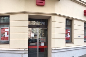 Φωτογραφία της αναφοράς:Für den Erhalt der Sparkassenniederlassung in der Südstadt, Kunnerwitzer Straße