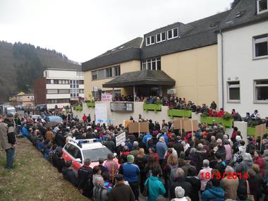 Kép a petícióról:Für den Erhalt des St. Josef Krankenhaus in Neuerburg