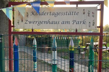 Obraz petycji Gerichtet an den Bürgermeister ! Für den Erhalt  unserer Kita Zwergenhaus am Park Schkortleben