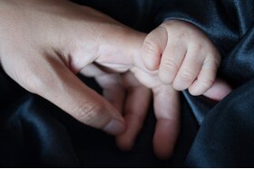 Picture of the petition:"Für eine liebevolle und stabile Betreuung: Verlängerung der Verweildauer in Kinderpflegestellen"