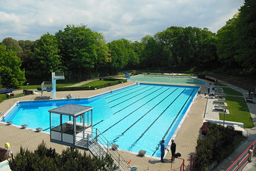 Bild der Petition Für ganzjähriges Schwimmen und saunieren in Delitzsch - bezahlbar für alle
