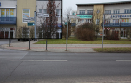 Imagen de la petición:Fußgängerüberweg Bucher Chaussee / Schönerlinder Weg / Hofzeichendamm in Berlin Karow