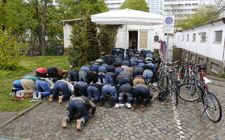 Kuva vetoomuksesta:gegen die Mosche in Magdeburg