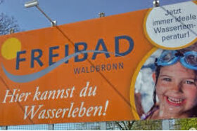 Slika peticije:Gemeinderat Waldbronn – Finger weg vom Freibad!