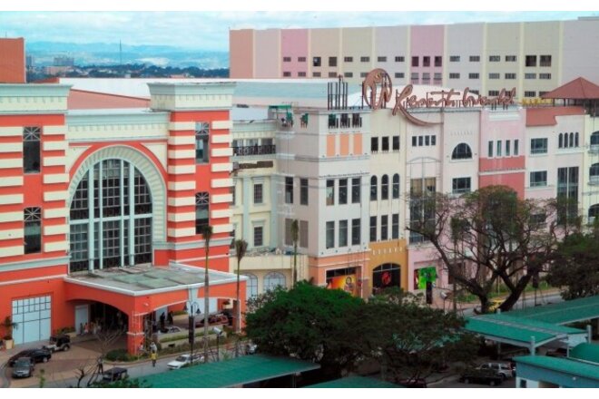 Bilde av begjæringen Genting Hong Kong Governor Resigns