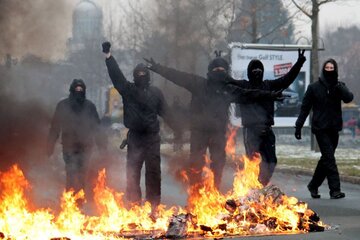 Bild der Petition Gewalttätige linksextremistische Antifa-Strukturen in der Schweiz verbieten