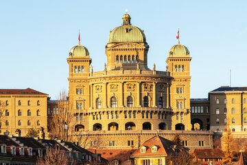A petíció képe ¨Gleiches Recht für alle!!! Sofortige Schliessung für das Restaurant in Bundeshaus!